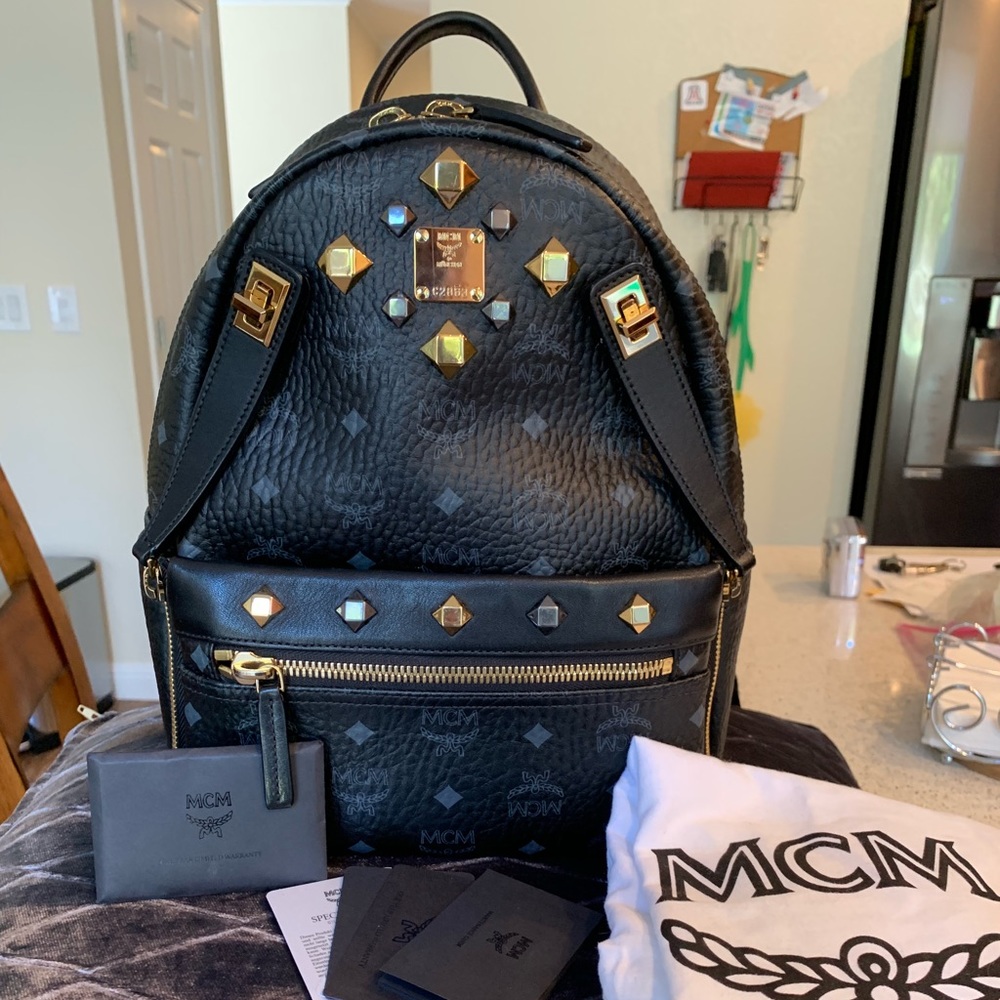 AUTHENTIC MCM dual stark backpack small in visetos